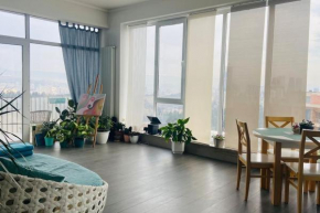 Harmonious and artistic apartment in Tbilisi